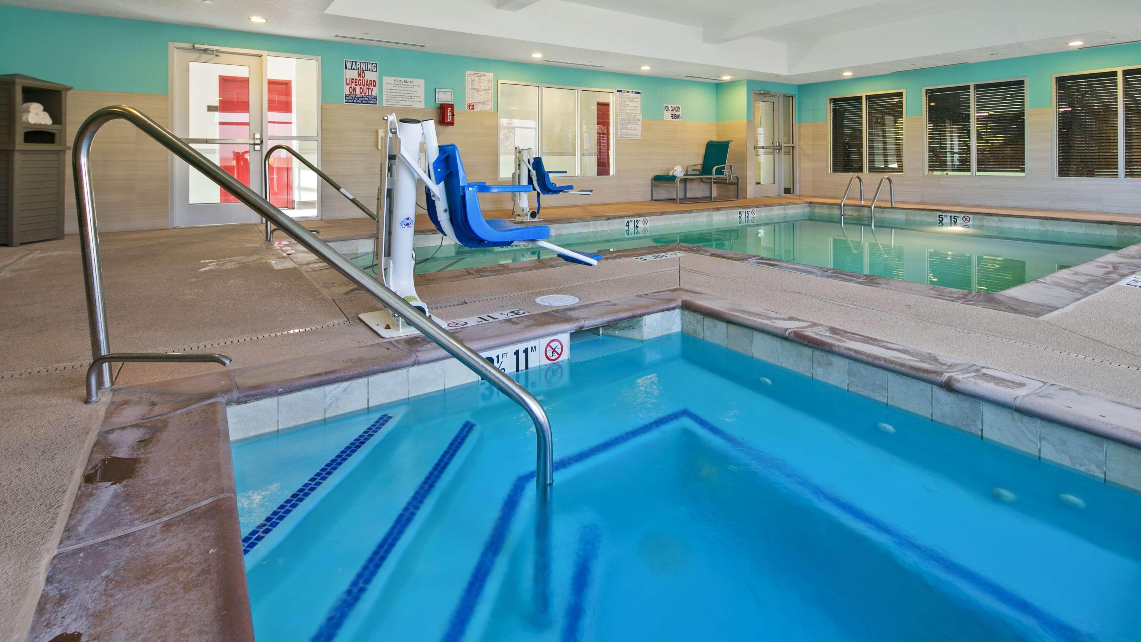 Best Western Plus Gallup Inn & Suites Екстер'єр фото